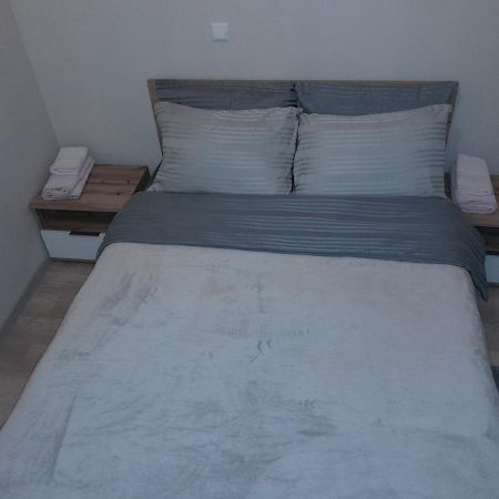 Gray Apartament 2 Prisztina Zewnętrze zdjęcie